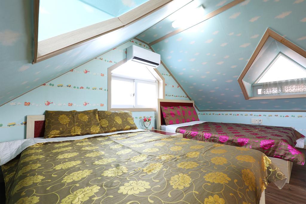 Yeowoogneul Pension Чхунчхон Экстерьер фото